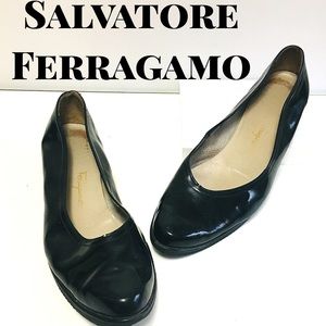 SALVATORE FERRAGAMO Black Patent Ballet Flats